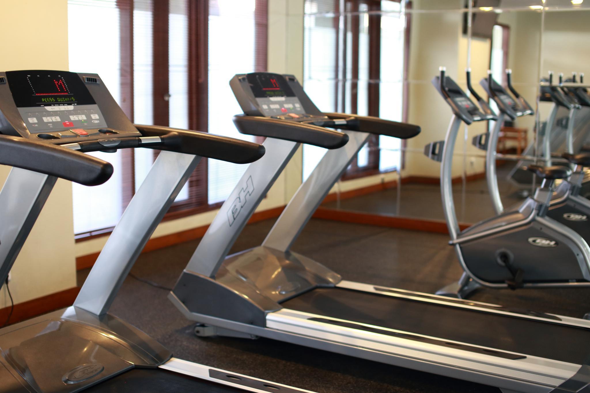 Bali Niksoma Boutique Beach Resort Legian Exterior foto Treadmills